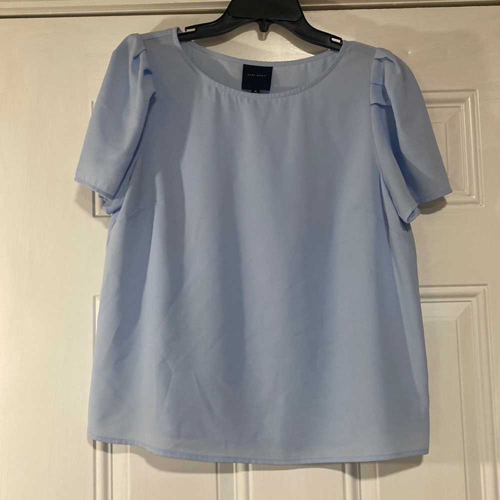 blue shirt